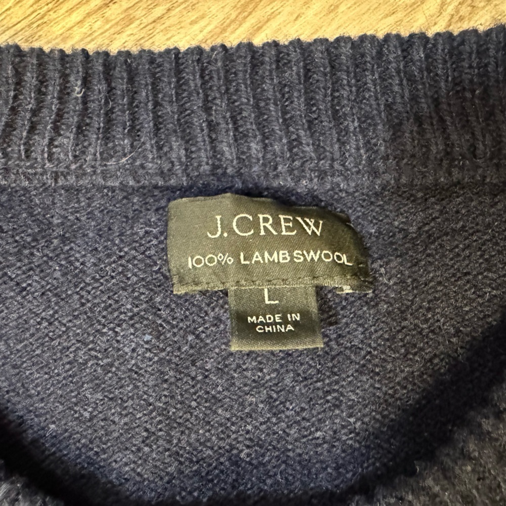 Men's L Navy Blue J. Crew 100% Lamb-swool Nordic Scandinavian Pattern Sweater - Picture 4 of 9